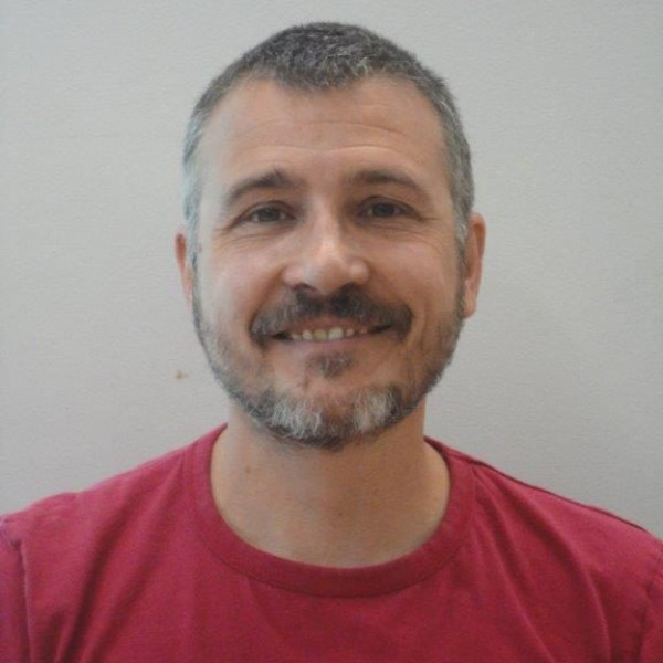 Professional photo of Dani Villero