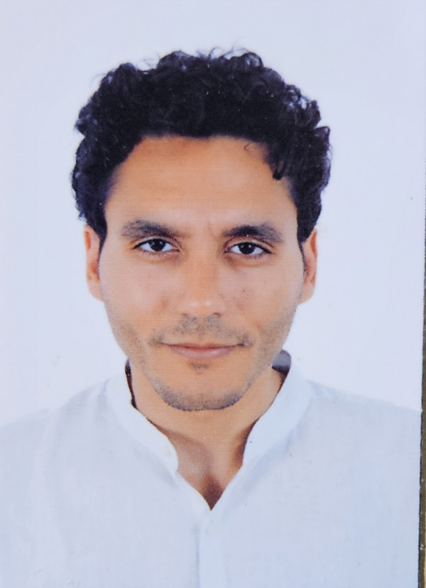 Professional photo of Noor Noor